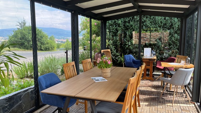 Contík Ostrov Větrný vrch