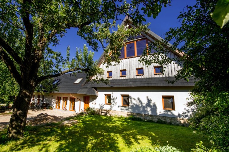 Kubasova chalupa – roubenka pro partu na Šumavě