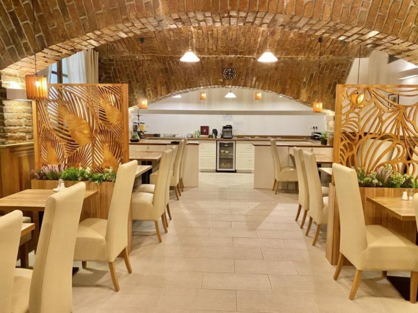 Hotel Liliová – Spěte v barokním domě, kde na Orloj dojdete v pantoflích