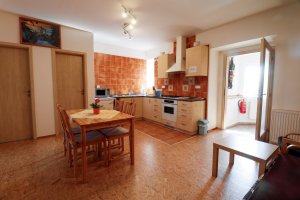 Restaurace a penzion U kostela