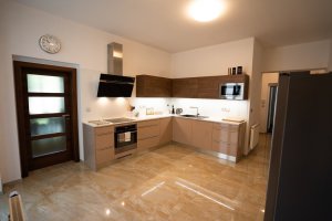 Black Field Apartments