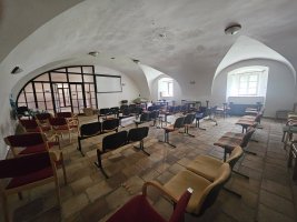 Holenský Dvůr, Ratiboř