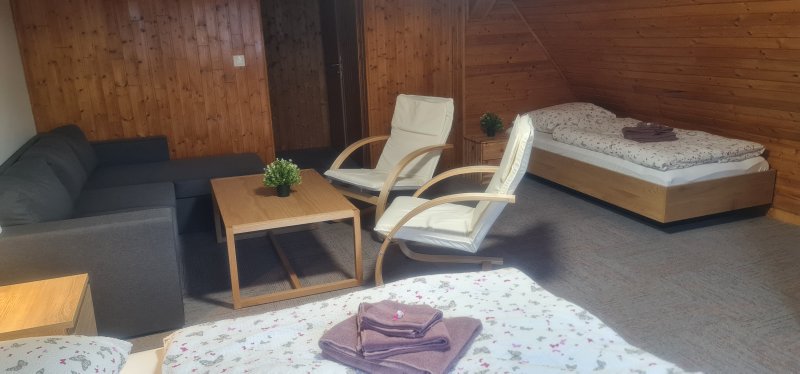 RODINNÝ POKOJ DELUXE - 4+2