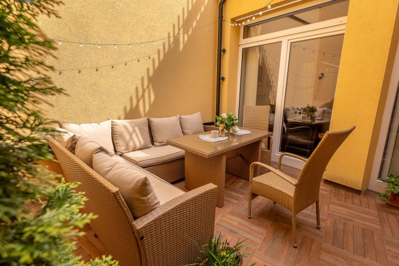 Apartmán v přízemí s postelí s nebesy