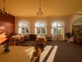 Penzion VYHLÍDKA Janovičky