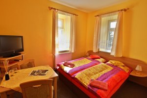 Penzion VYHLÍDKA Janovičky