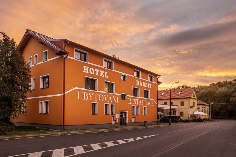 Hotel RABBIT