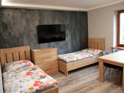 Cyklobar a penzion 100dola