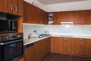 VINAŘSTVÍ A PENZION KNÁPEK STRACHOTÍN