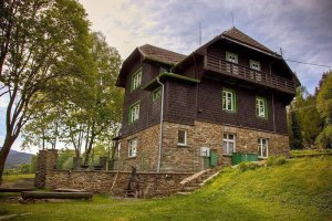 Apartmány & Chata ŠUMAVA
