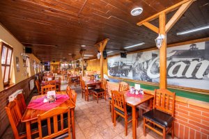Penzion a restaurace Myslivna
