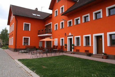 Podřipská Farma Rodiny Šebkových