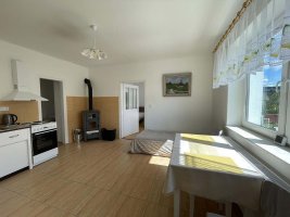 Chalupa v Eko sadech - Komňa