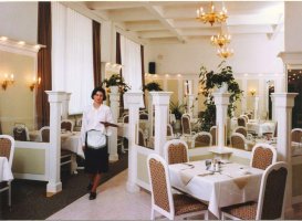 WELLNESS HOTEL CENTRÁL