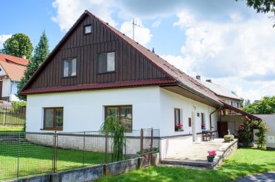 Penzion Kadeřávek + Chalupa u Potoka