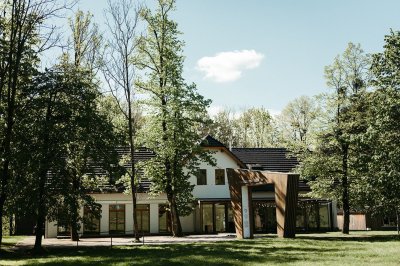 Rekovice - restaurace & lesní hotel