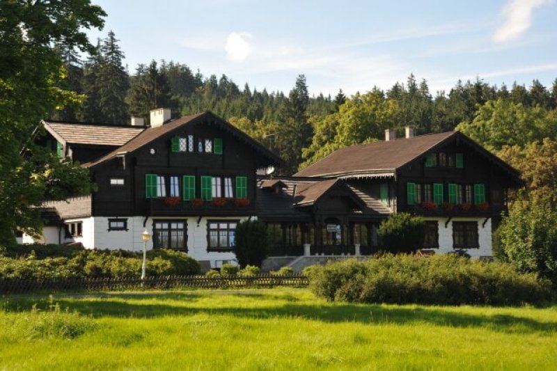 Lovecký zámeček Kladská - Hotel Garni