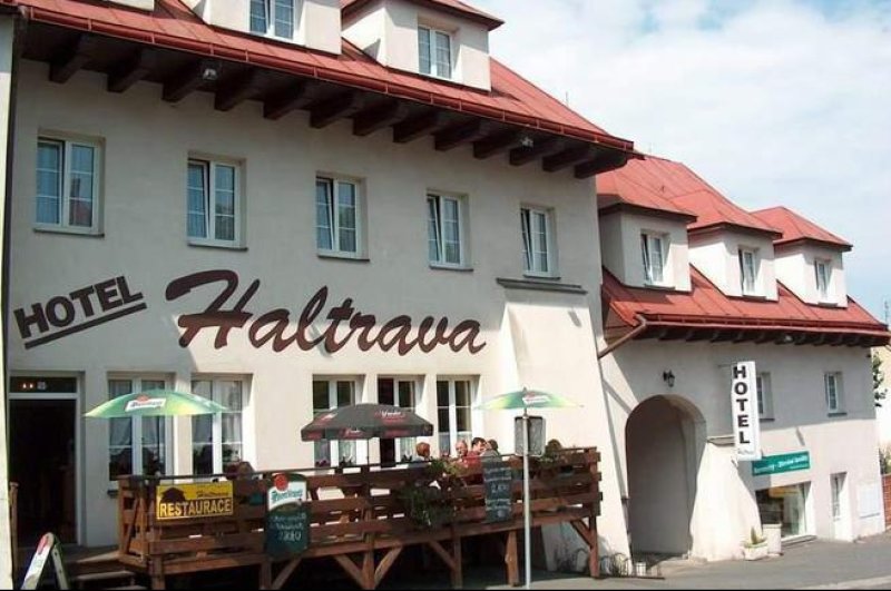HOTEL HALTRAVA