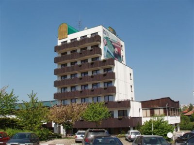 Hotel OÁZA