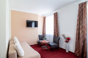 Hotel Hluboký dvůr