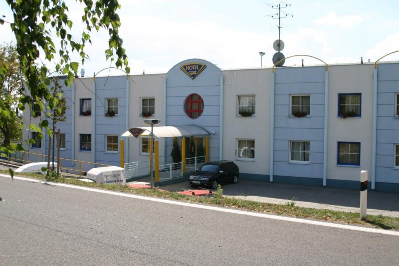 WELLNESS HOTEL SYNOT***