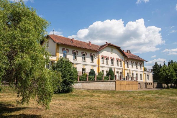 PENZION V PARKU