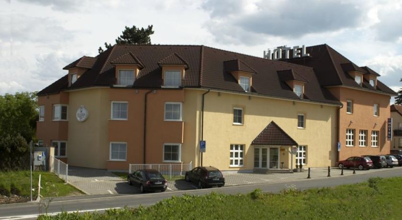 HOTEL TULIPÁN