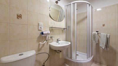 Hotel a Kozlovna Alfa