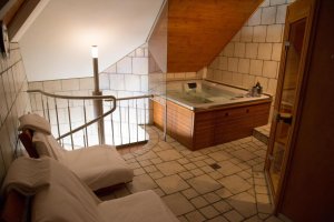 Hotel POD VĚŽÍ 