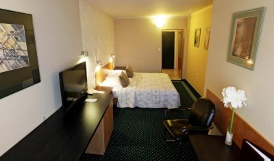 Hotel POD VĚŽÍ 
