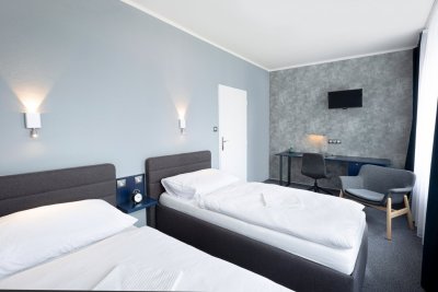 Hotel Trim