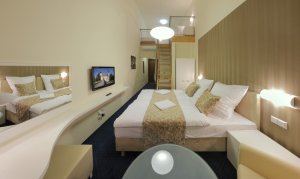 Esmarin Wellness Hotel