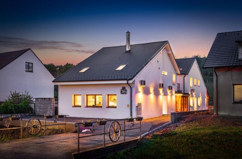 Žabinec - penzion, vinotéka