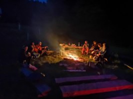 Camping v Ráji - Palda