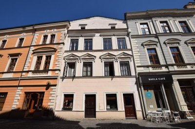 Apartment 4