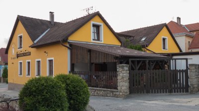 Penzion a restaurace Na Bojišti
