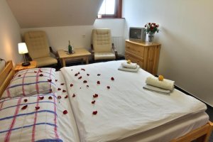 Hotel Pod šikmou věží
