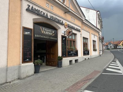 Penzion a restaurace Zámecká Vrátnica