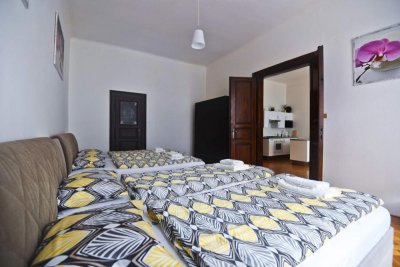 RR Apartments