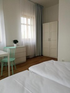 Světoběžník Bed & Wine