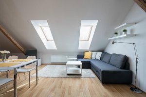 Pytloun Apartments****