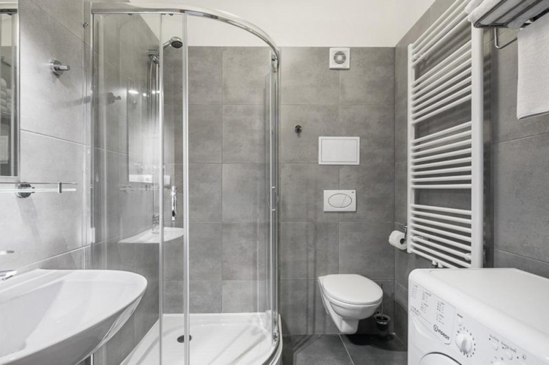 Pytloun Apartments****