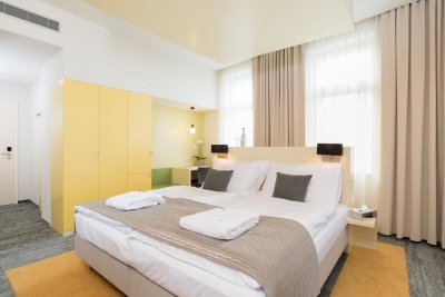 FAIRHOTEL
