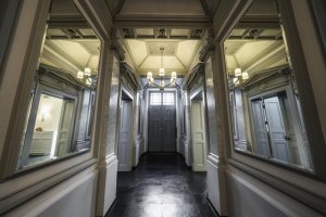 Hotel Noir ****