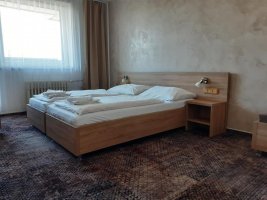 HOTEL SLEZAN
