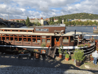 BOTEL RESTAURACE Matylda