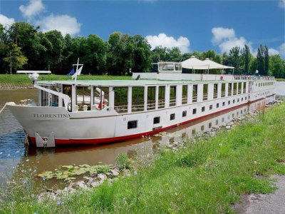 Florentina boat