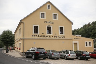 Penzion a Hospoda Dubina