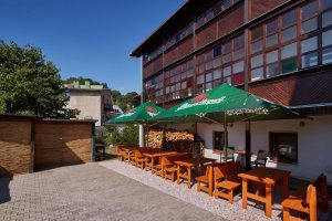 SKI HOTEL
