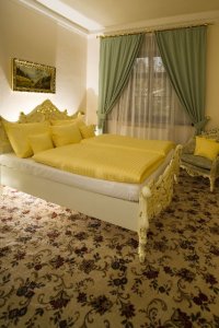 HOTEL GOLD